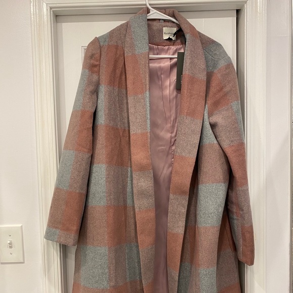 Pink & Grey Coat - Picture 3 of 3